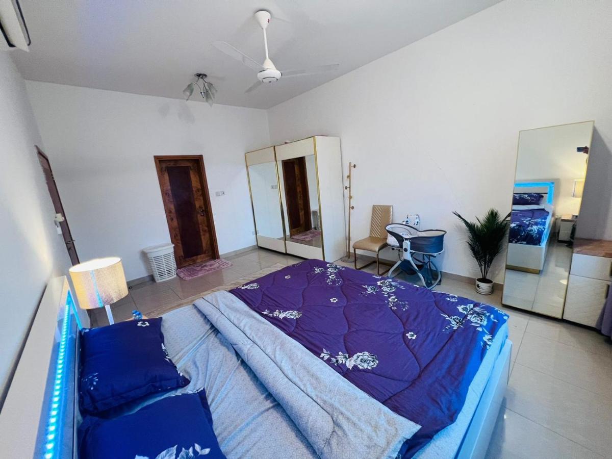 جوهرة الشاطئ Pearl Appartement *