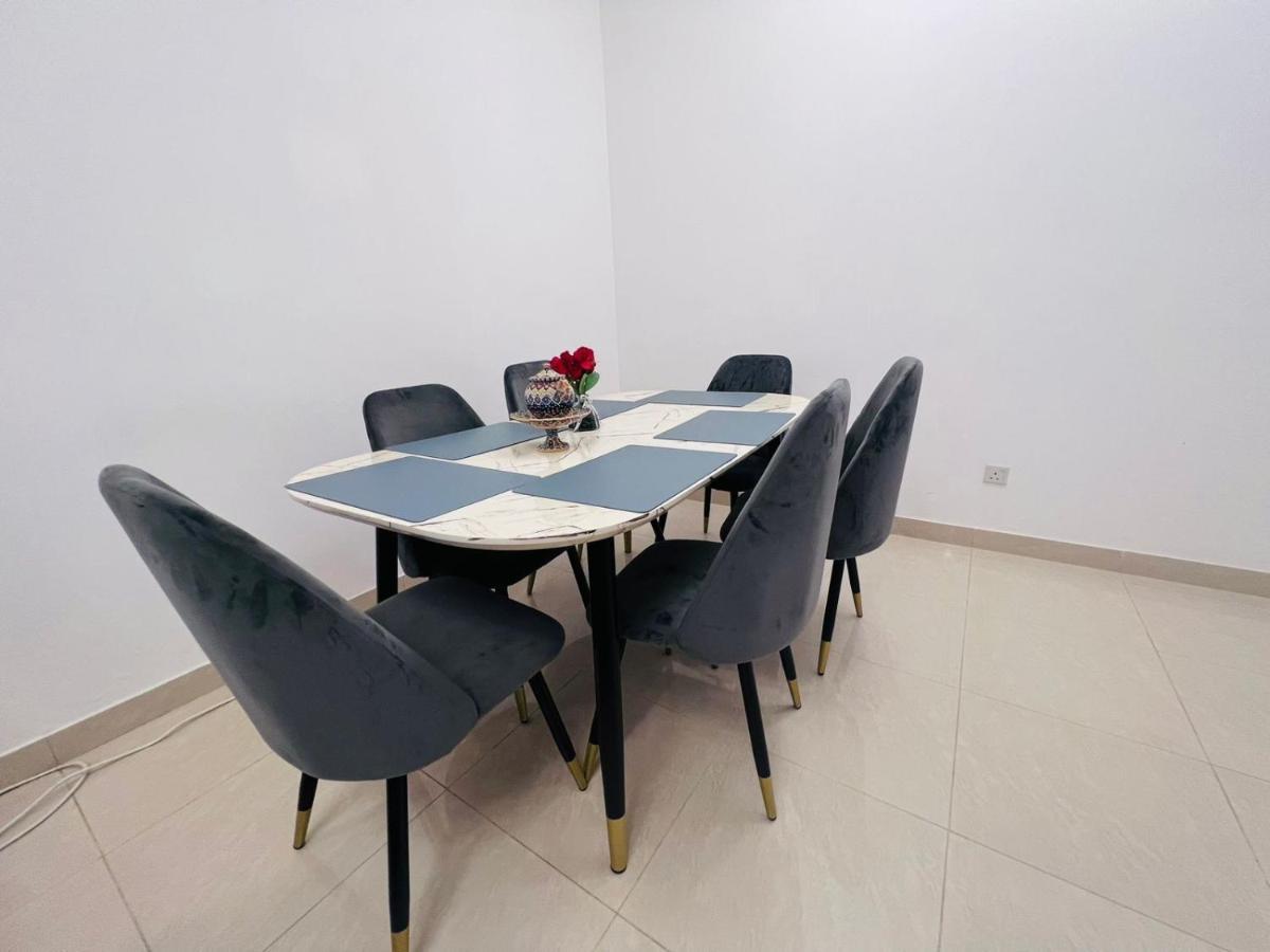 جوهرة الشاطئ Pearl Appartement *